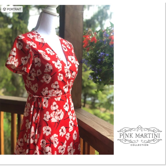 Sweet Attitude Red Floral Wrap Dress XS - Picture 5 of 6